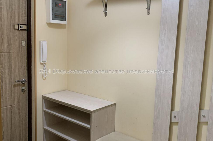 Продам квартиру, Гвардейцев Широнинцев ул. , 3  ком., 74 м², евроремонт 