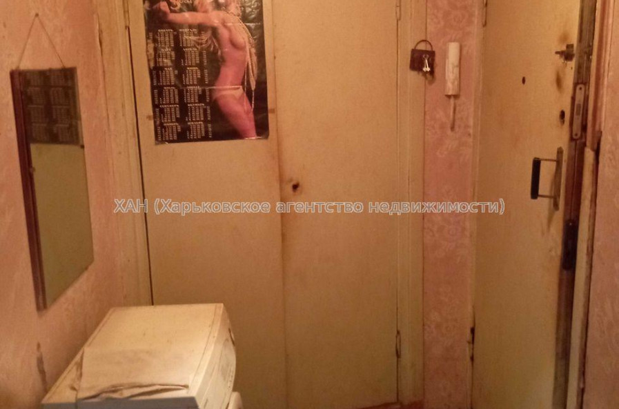 Продам квартиру, Юбилейный просп. , 1 кім., 32.70 м², советский ремонт 