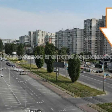 Продам нежилую недвижимость, торговое помещение , 5  ком., 97 м²