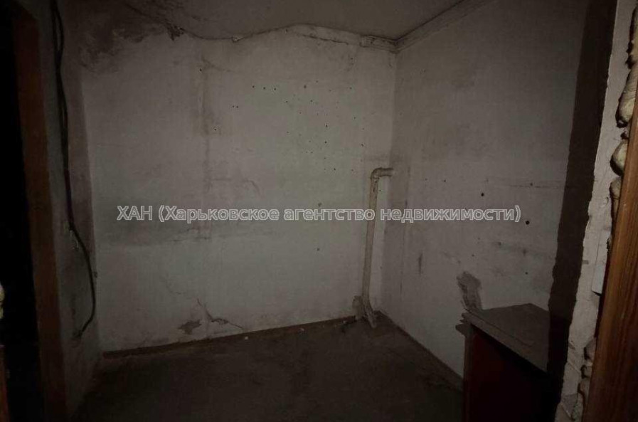 Продам нежитлову нерухомість, помещение свободного назначения , 5 кім., 97 м², косметический ремонт 