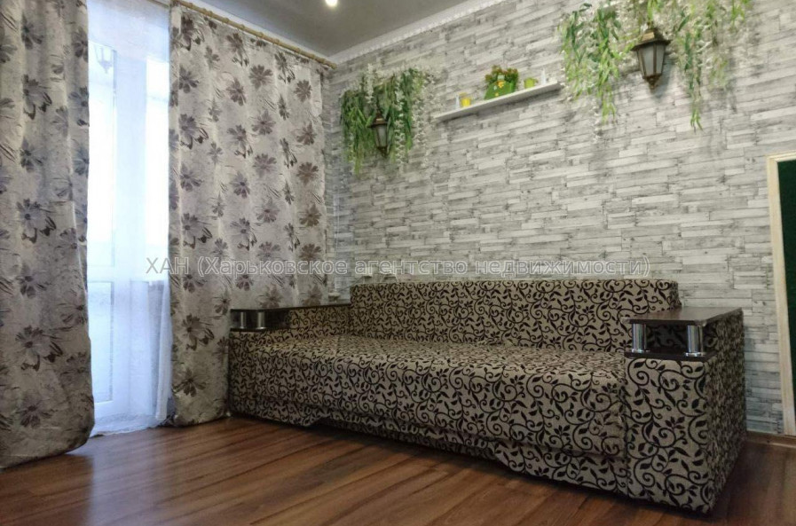 Продам квартиру, Владислава Зубенко ул. , 1  ком., 27 м², косметический ремонт 