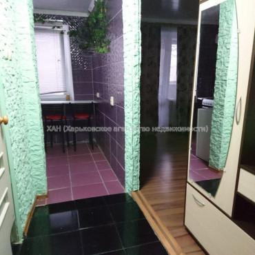 Продам квартиру, Владислава Зубенко ул. , 1  ком., 27 м², косметический ремонт 