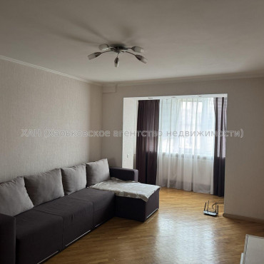 Продам квартиру, Жуковского просп. , 3 кім., 67 м², капитальный ремонт 