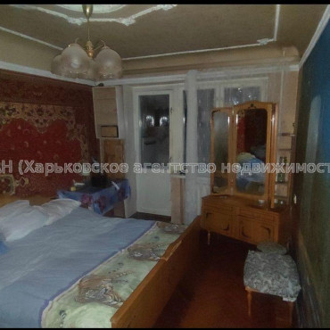 Продам квартиру, Ферганская ул. , 2 кім., 47 м², советский ремонт 