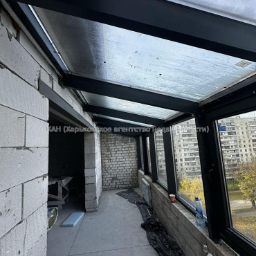 Продам квартиру, Фесенковская ул. , 1 кім., 40 м², без внутренних работ 