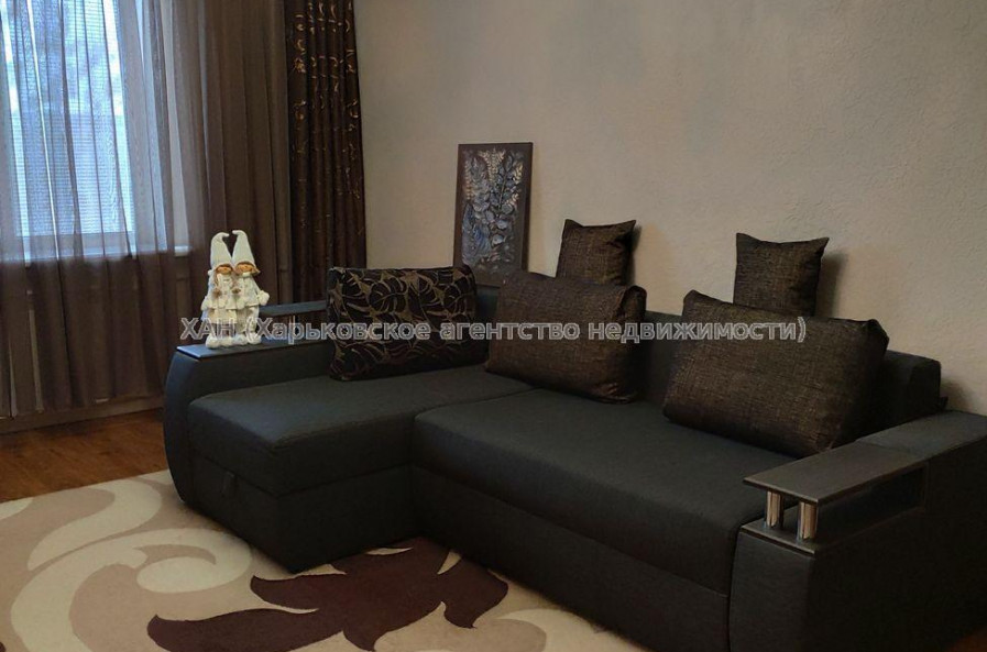 Продам квартиру, Лопанская ул. , 2  ком., 64 м², евроремонт 