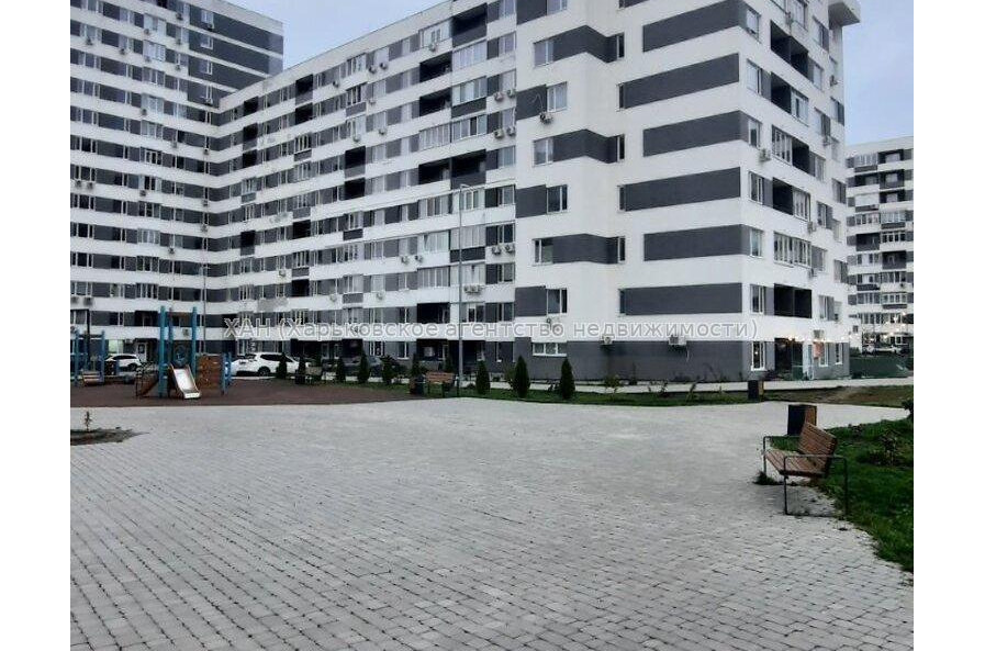 Продам квартиру, Льва Ландау просп. , 3  ком., 103.40 м², без внутренних работ 