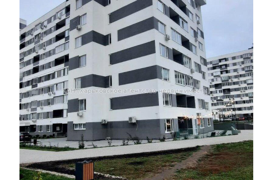 Продам квартиру, Льва Ландау просп. , 3  ком., 103.40 м², без внутренних работ 