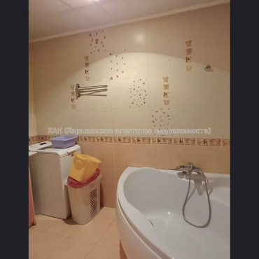 Продам квартиру, Тарасовский въезд , 3 кім., 66 м², косметический ремонт 