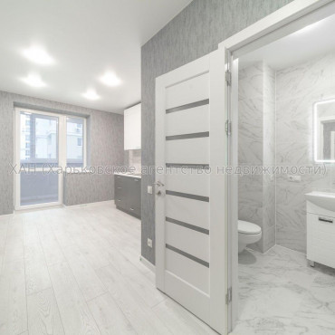 Продам квартиру, Рогатинская Левада ул. , 1  ком., 40 м², евроремонт 