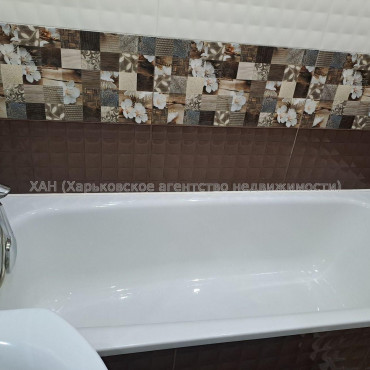 Продам квартиру, Зубарева Александра ул. , 1 кім., 42.70 м², евроремонт 