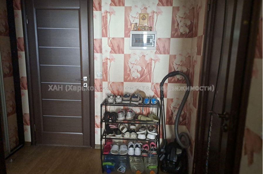 Продам квартиру, Зубарева Александра ул. , 1 кім., 42.70 м², евроремонт 