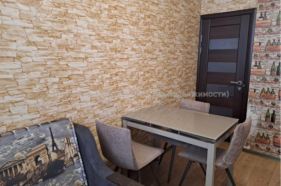 Продам квартиру, Зубарева Александра ул. , 1 кім., 42.70 м², евроремонт 