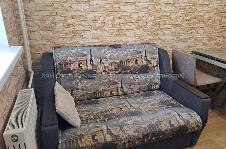 Продам квартиру, Зубарева Александра ул. , 1 кім., 42.70 м², евроремонт 