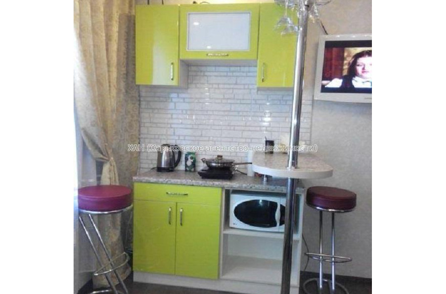 Продам квартиру, Космическая ул. , 1 кім., 22 м², евроремонт 