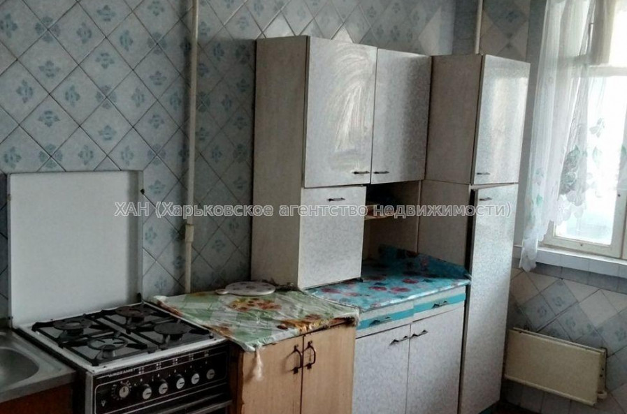Продам квартиру, Владислава Зубенко ул. , 2  ком., 55 м², советский ремонт 