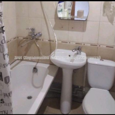 Продам квартиру, Академика Павлова ул. , 1 кім., 33 м², косметический ремонт 