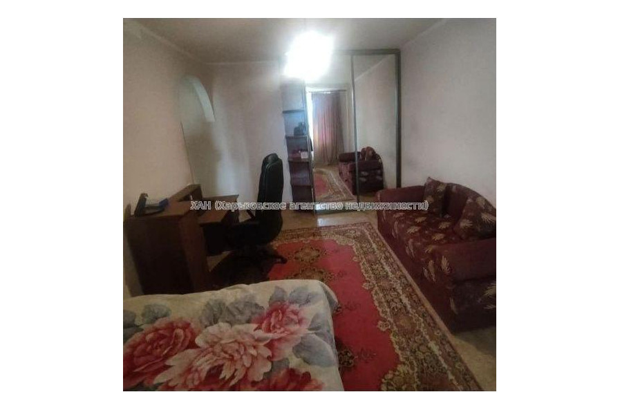 Продам квартиру, Академика Павлова ул. , 1 кім., 33 м², косметический ремонт 