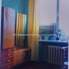 Продам квартиру, Библика ул. , 1 кім., 13.40 м², капитальный ремонт