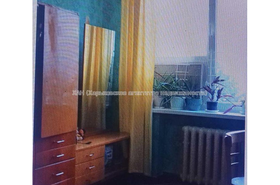 Продам квартиру, Библика ул. , 1 кім., 13.40 м², капитальный ремонт 