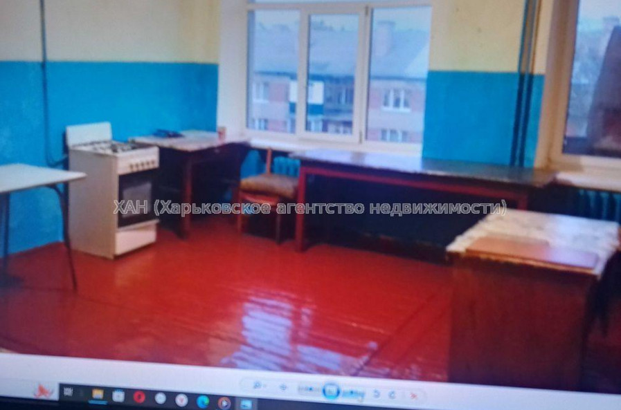 Продам квартиру, Библика ул. , 1 кім., 13.40 м², капитальный ремонт 