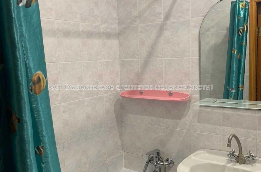 Сдам квартиру, 1  ком., 37 м², капитальный ремонт 