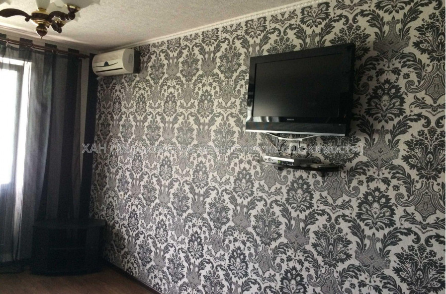 Сдам квартиру, 1  ком., 37 м², капитальный ремонт 