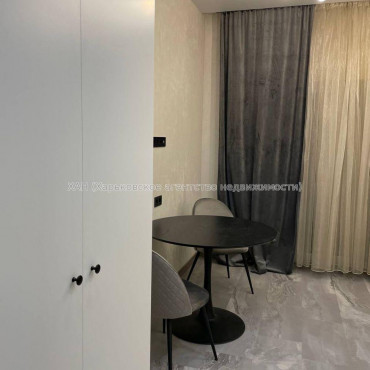 Продам квартиру, Свободы ул. , 1  ком., 25 м², авторский дизайн 