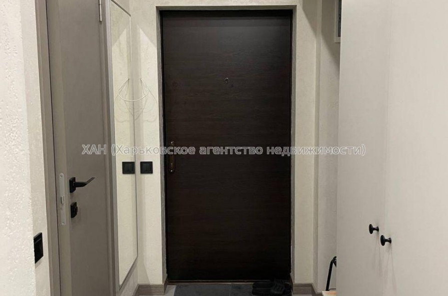 Продам квартиру, Свободы ул. , 1  ком., 25 м², авторский дизайн 