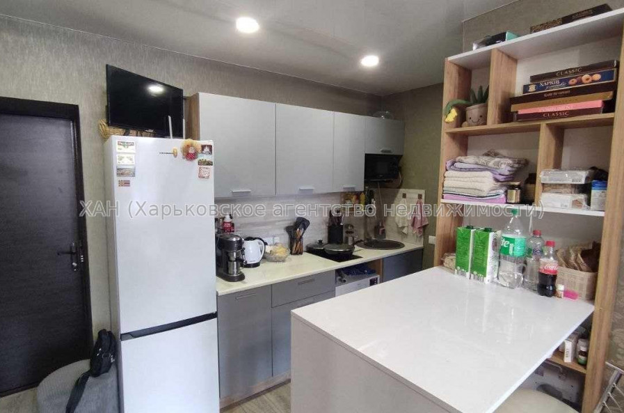 Продам квартиру, Британская ул. , 2 кім., 40 м², евроремонт 