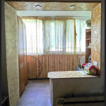 Продам квартиру, Европейская ул. , 2  ком., 54.70 м², косметический ремонт 