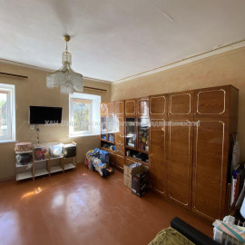 Продам квартиру, Сергея Орешкова ул. , 2  ком., 38 м², косметический ремонт