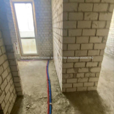 Продам квартиру, Шевченко ул. , 1 кім., 36.90 м², без внутренних работ 