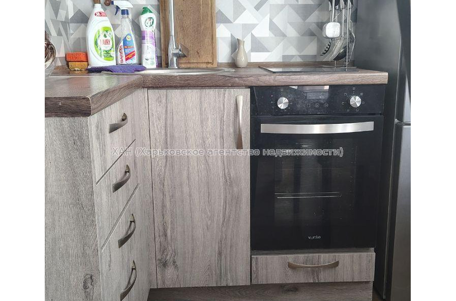 Продам квартиру, Людвига Свободы просп. , 2 кім., 46 м², капитальный ремонт 