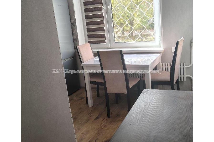 Продам квартиру, Людвига Свободы просп. , 2 кім., 46 м², капитальный ремонт 