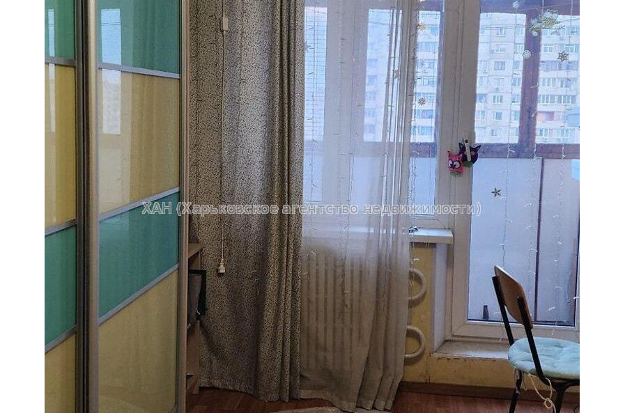 Продам квартиру, Фесенковский въезд , 3 кім., 64 м², капитальный ремонт 