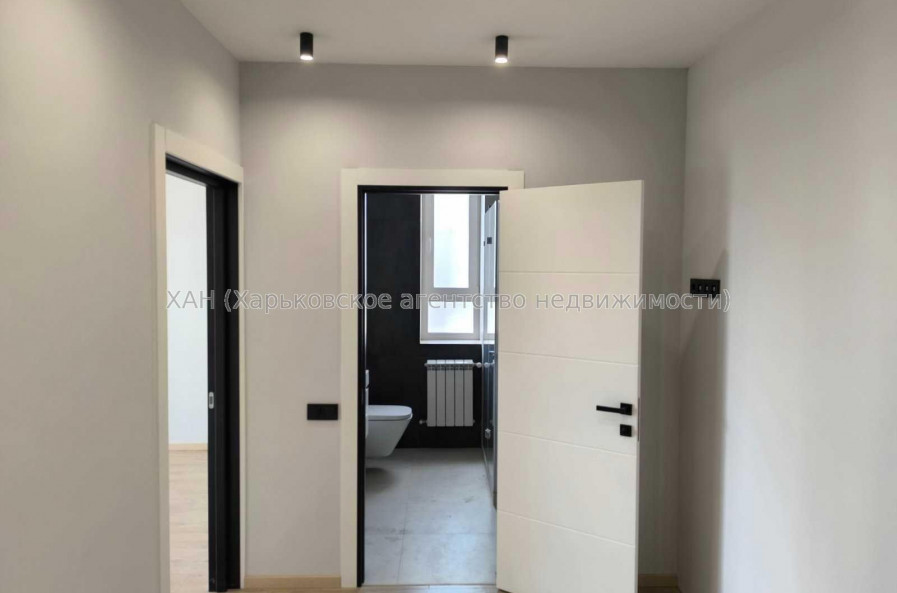 Продам квартиру, Льва Ландау просп. , 1  ком., 50.70 м², авторский дизайн 