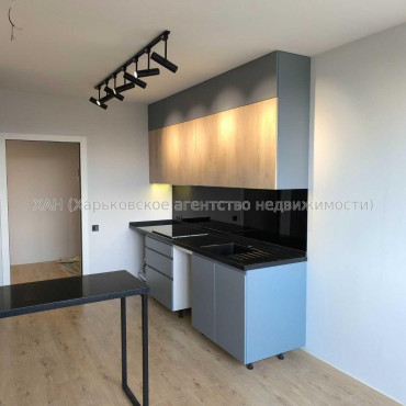 Продам квартиру, Льва Ландау просп. , 1  ком., 50.70 м², авторский дизайн 