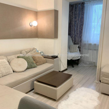 Продам квартиру, Ньютона ул. , 2  ком., 70 м², евроремонт 