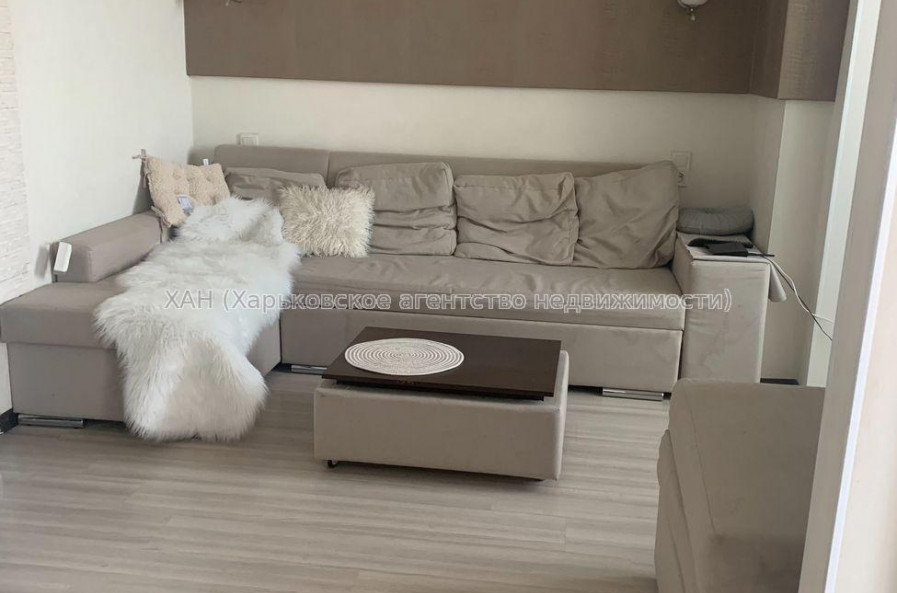 Продам квартиру, Ньютона ул. , 2 кім., 70 м², евроремонт 