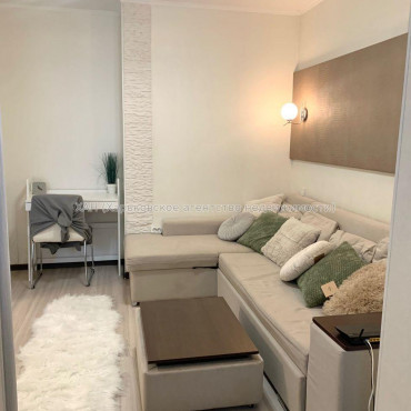 Продам квартиру, Ньютона ул. , 2  ком., 70 м², евроремонт 