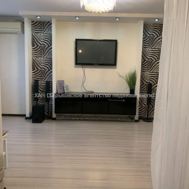 Продам квартиру, Ньютона ул. , 2  ком., 70 м², евроремонт 