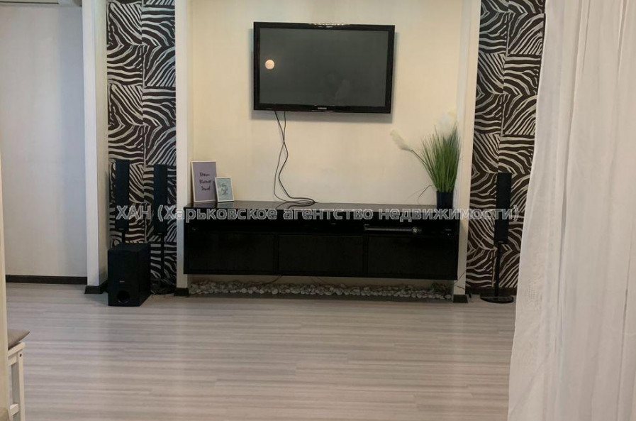 Продам квартиру, Ньютона ул. , 2  ком., 70 м², евроремонт 