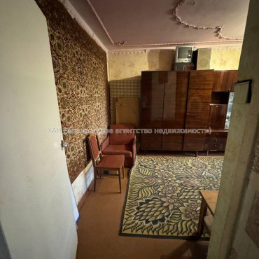 Продам квартиру, Тарасовская ул. , 1 кім., 33 м², косметический ремонт 