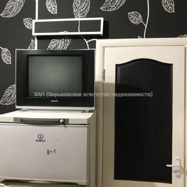 Продам квартиру, Аэрокосмический пр. , 1  ком., 16.40 м², капитальный ремонт 