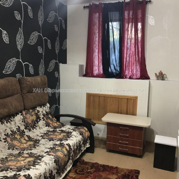 Продам квартиру, Аэрокосмический пр. , 1  ком., 16.40 м², капитальный ремонт 