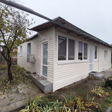 Продам будинок, Пушкаревская ул. , 63 м², 6.80 соток, капитальный ремонт 