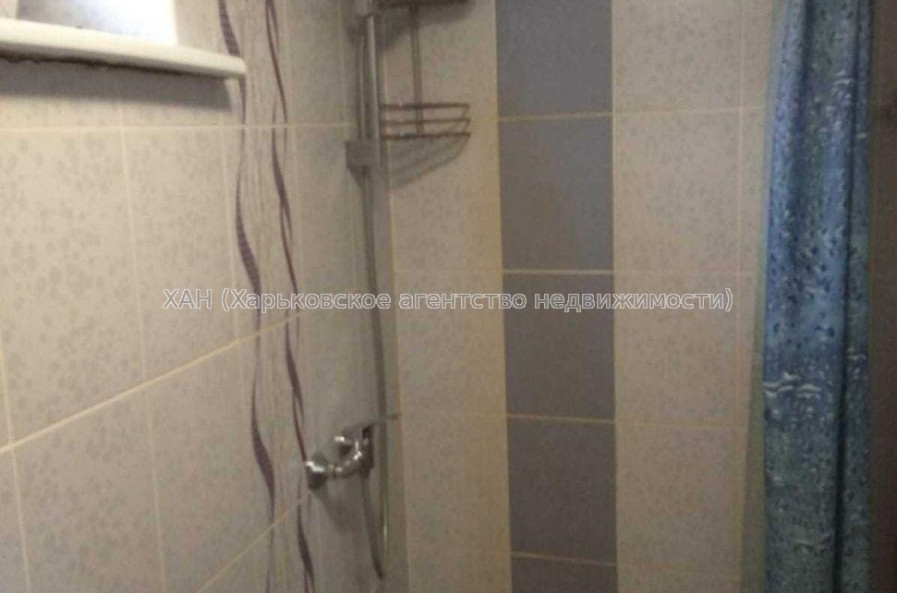 Продам квартиру, Конотопская ул. , 2  ком., 39 м², косметический ремонт 