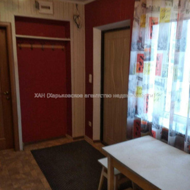 Продам квартиру, Конотопская ул. , 2  ком., 39 м², косметический ремонт 