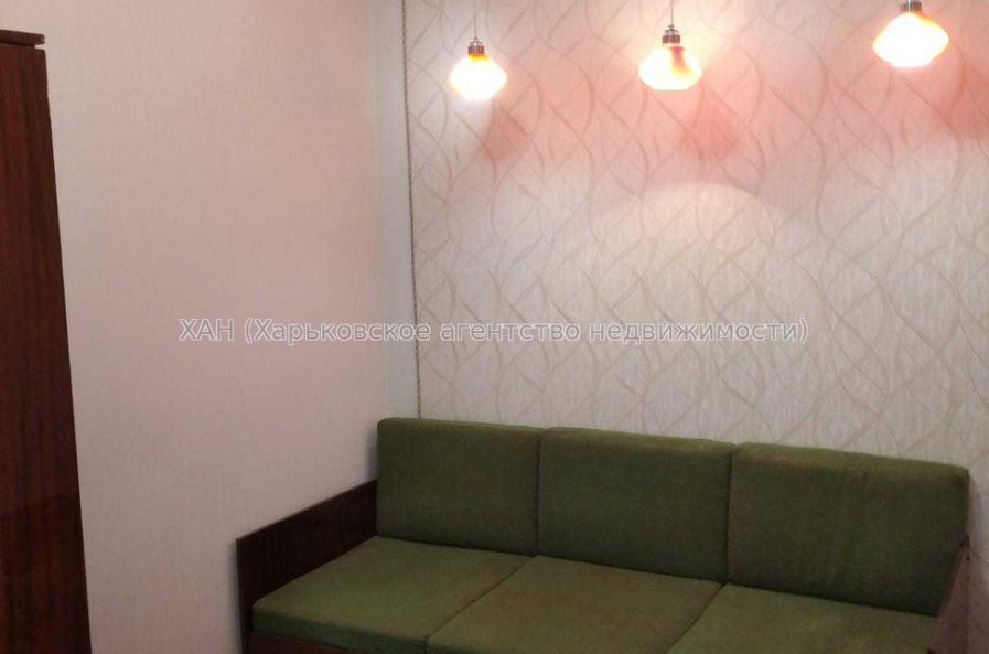 Продам квартиру, Конотопская ул. , 2  ком., 39 м², косметический ремонт 